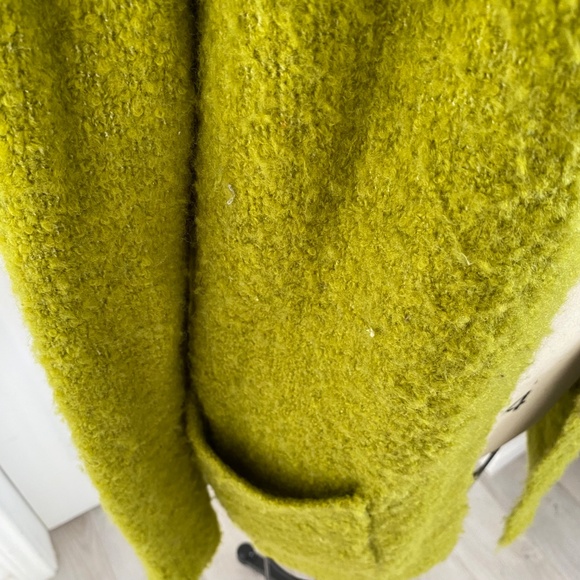 Matcha Kiwi Green Front Pocket Long Cardigan - Size M - Picture 5 of 6